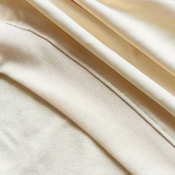 NEW WIFEY Letter Print Pullover Sweatshirt, Casual Long Sleeve Crew Neck Size L - Picture 5 of 5